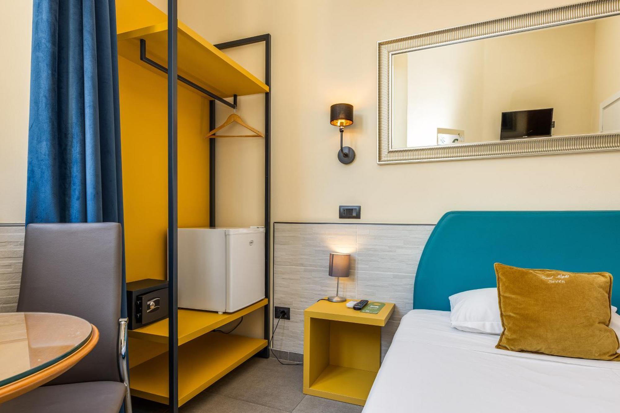 Seven Guest house 2*