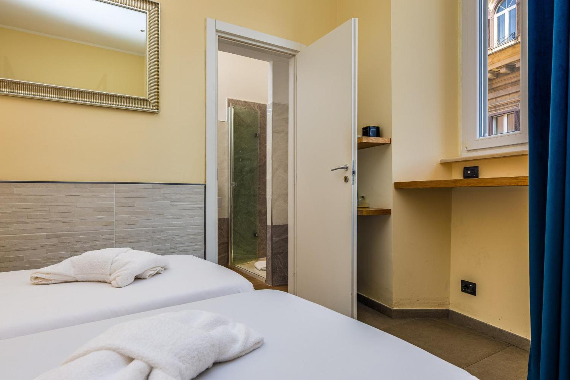 Seven Guest house 2*